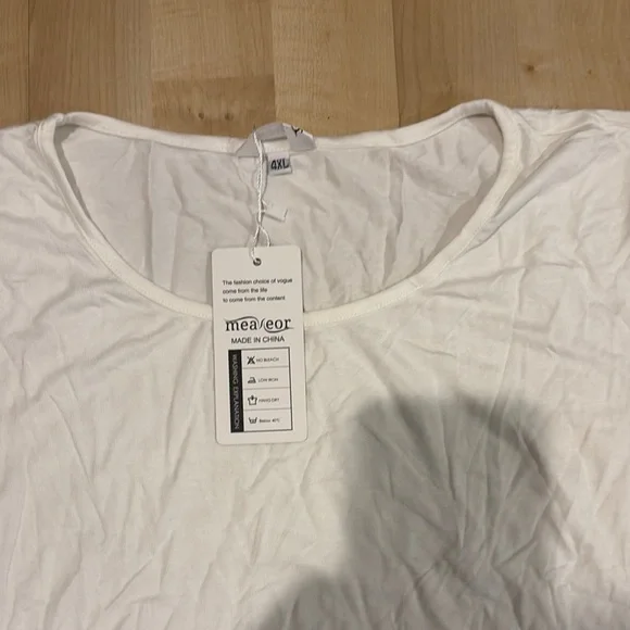 Classic White Long Sleeve Bodysuit - Picture 2 of 7